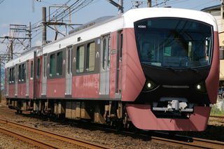 「shizuoka japan color trains」 小豆色