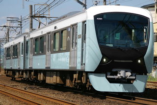 「shizuoka japan color trains」 白藍